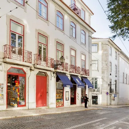 Update Urban Chic Flat In 19th Century Building 2 Bedrooms & 2 Bathrooms & Ac Alfama District Лиссабон