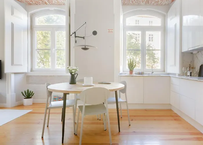 Apartmán Update Urban Chic Flat In 19th Century Building 2 Bedrooms & 2 Bathrooms & Ac Alfama District Lisboa